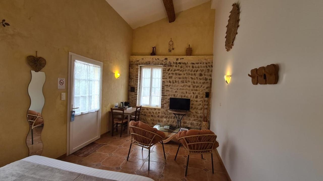 Logis Hotel La Bastide Saint Bach Suze-la-Rousse Εξωτερικό φωτογραφία